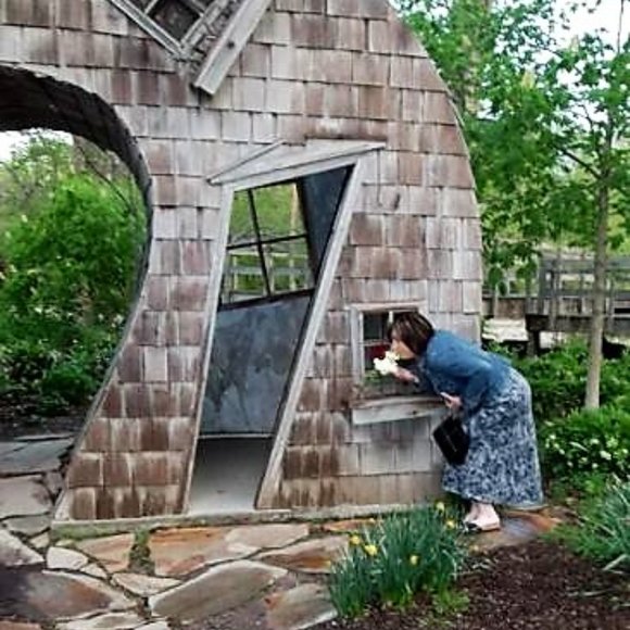 Meet your Posher, Jeff and Kim. - Picture 2 of 2